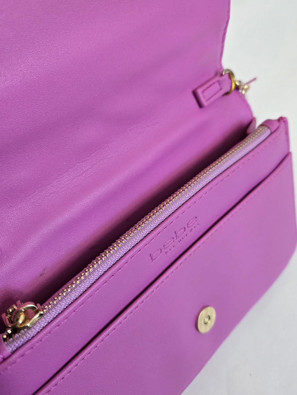 NWT bebe Sophia Quilted Grape - Chain Shoulder Vegan Bag- Edgy, Chic, Versatile. - Picture 5 of 10